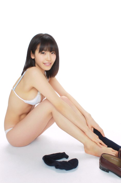 [YS-Web] Vol.567 Misato Shimizu 清水みさと Fかっぷるぷる女子大生入学！ [4V49P177M]