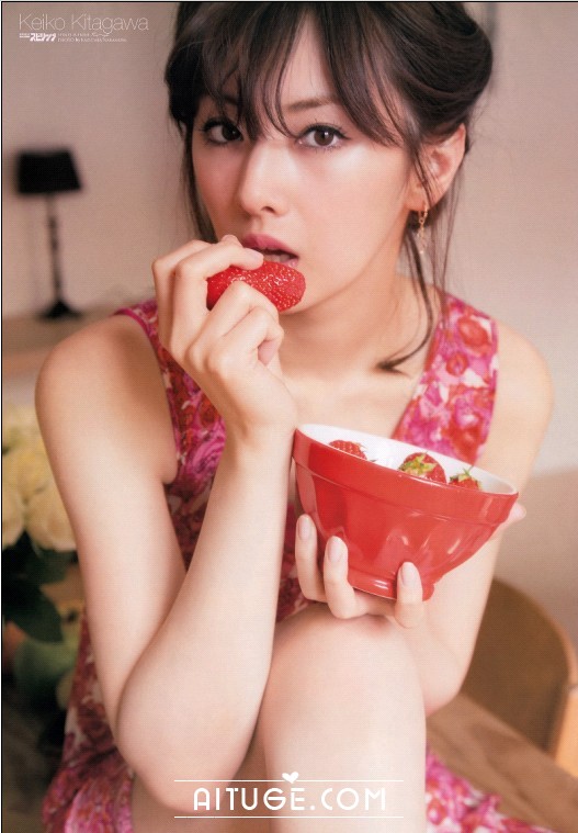 [Weekly Big Comic Spirits] 2013 No.35 北川景子 [9P]