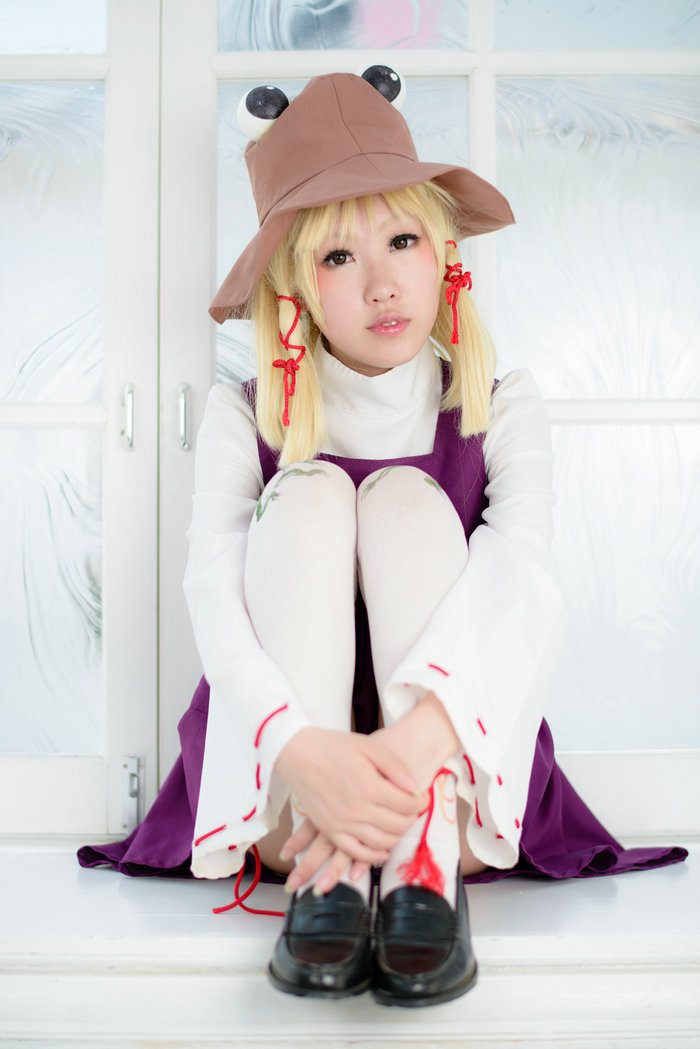 (Cosplay)[coli厨 (水無月みり)] 東方現代夢 1.5 水無月みり 洩矢諏訪子コスプレ写真集 [300P204MB]