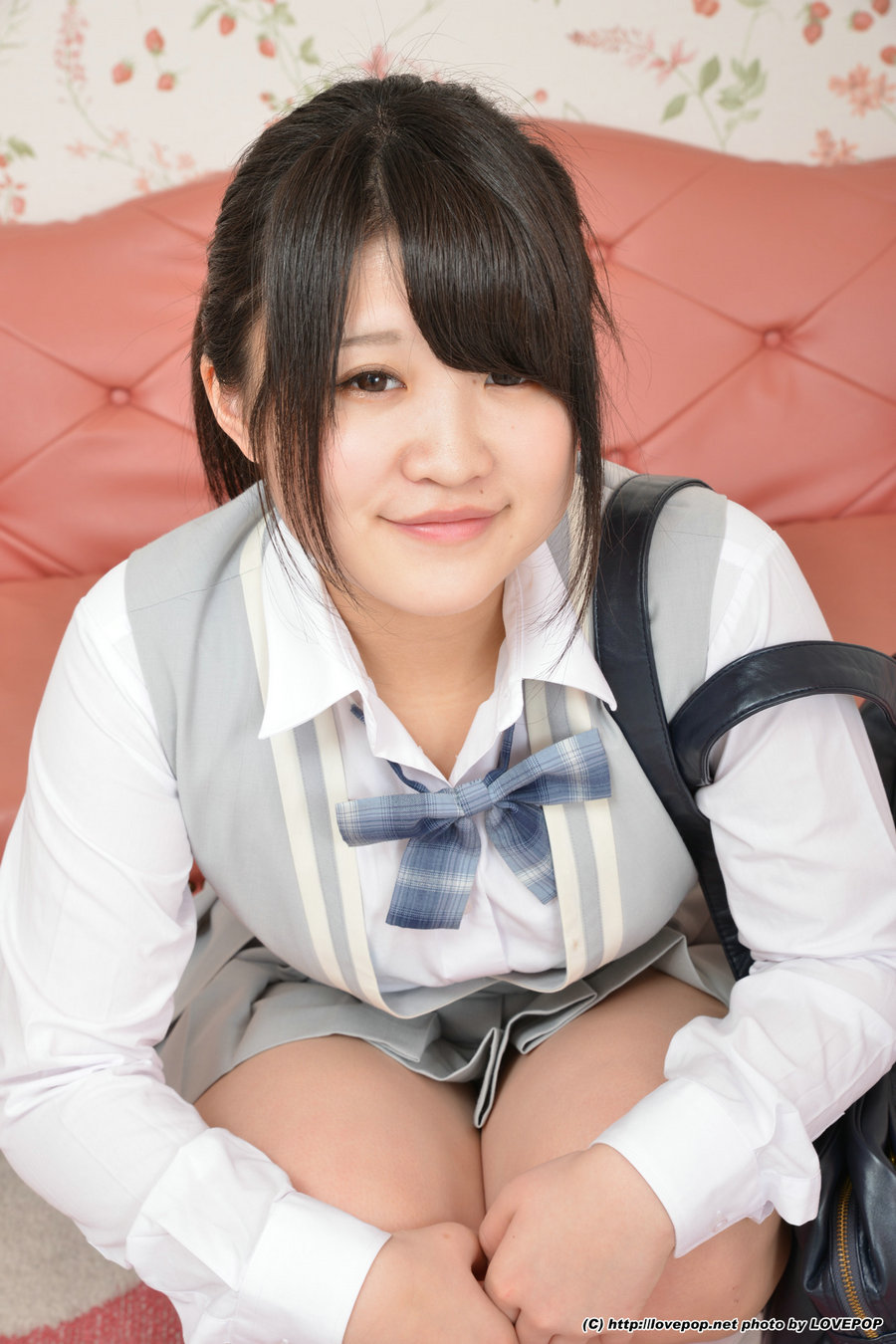 [LOVEPOP] Hinata Aoba 碧羽ひなた Uniform vest - PPV [140P76MB]