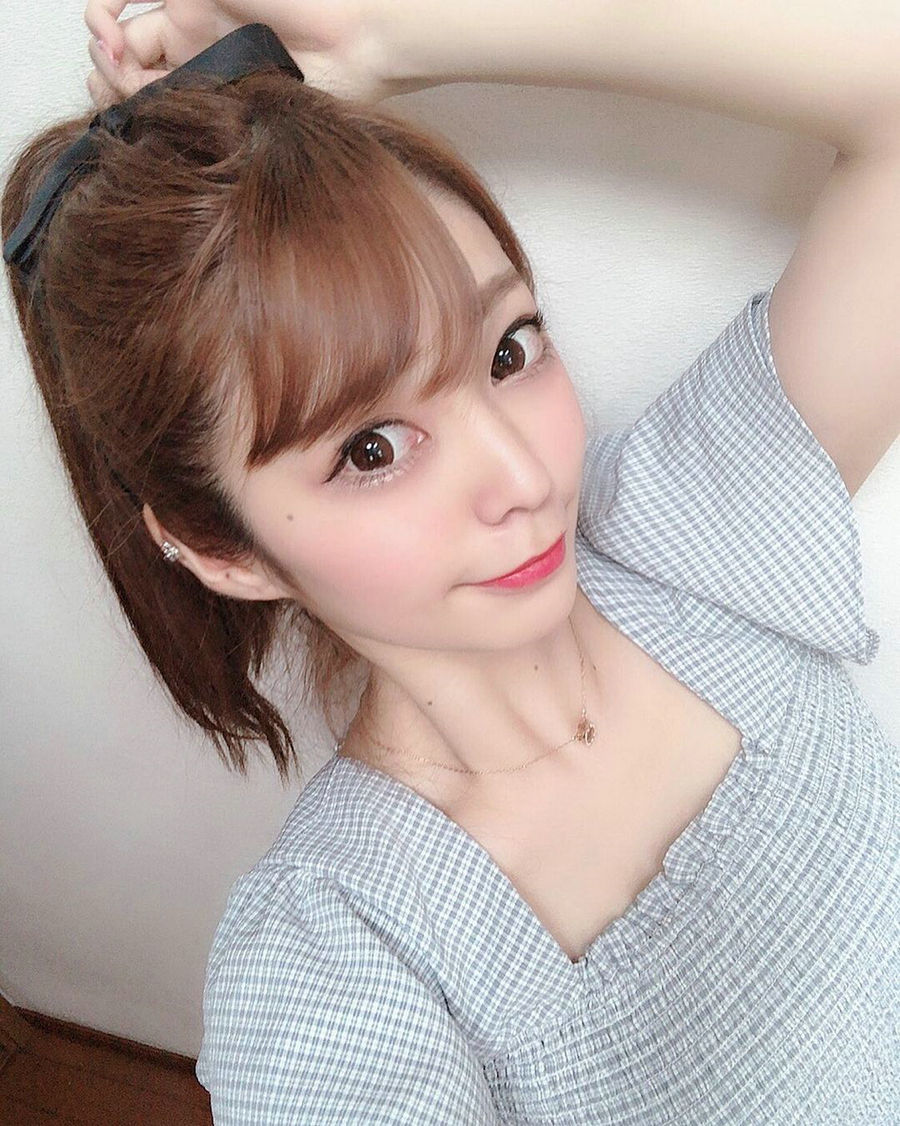 Marina Serizawa 芹沢まりな Instagram Collection [689P68V-202MB]