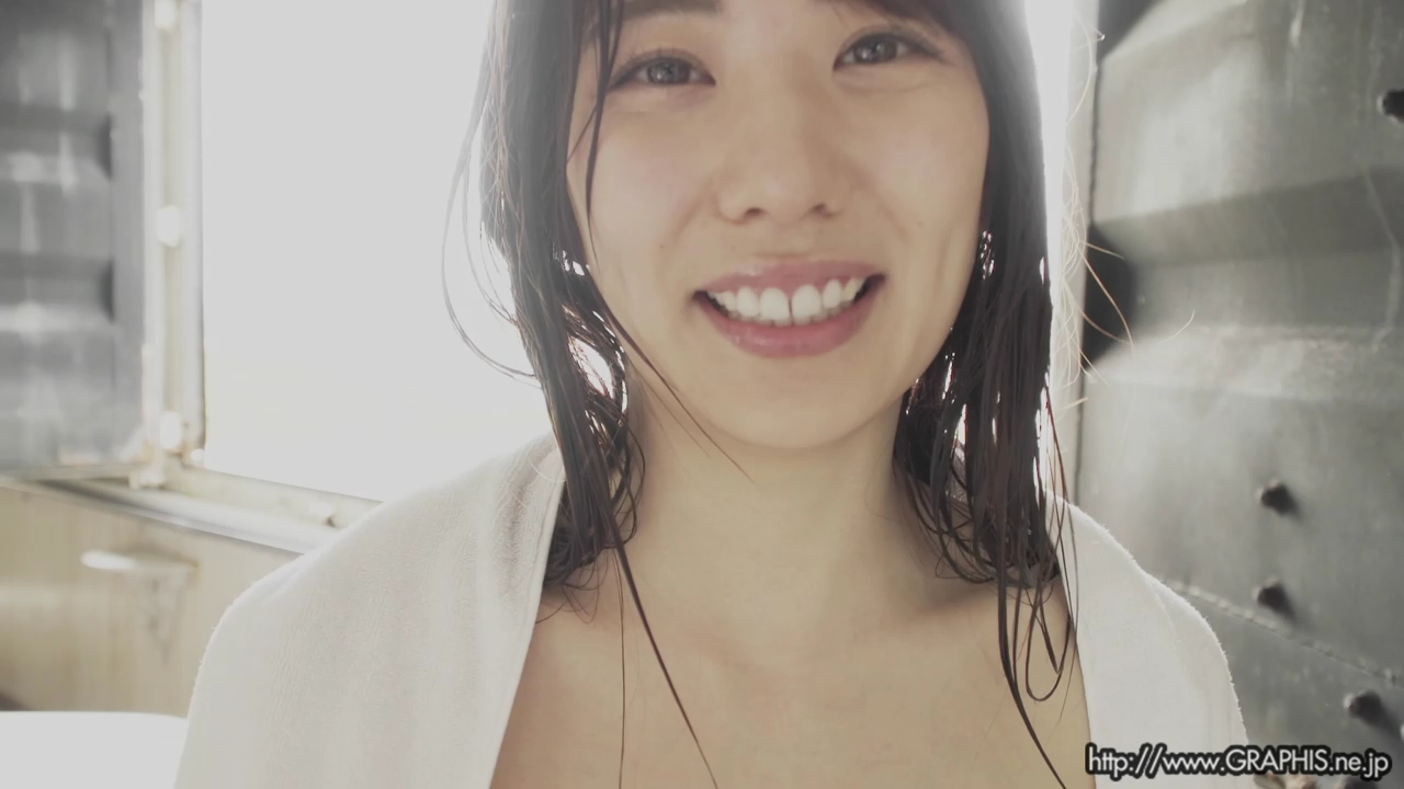 [Graphis] Aika Yamagishi 山岸逢花『 JReflection』MOVIE 04 [259MB]