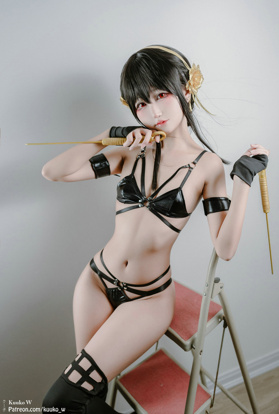 (Cosplay) [KuukoW] Kuuko クー子 - Yor Forger [37P-377MB]