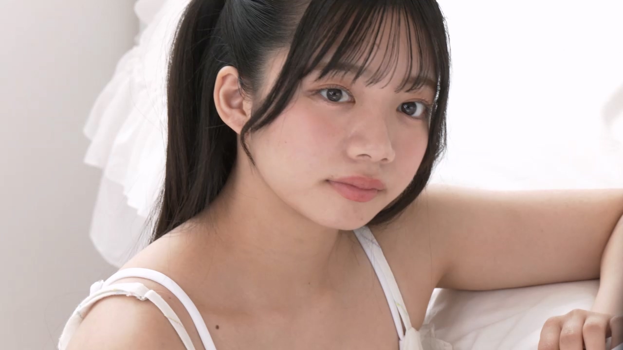 [Minisuka.tv] Hinano Yuki 優木ひなの - Regular Gallery Clip MOVIE 4.03 [259MB]