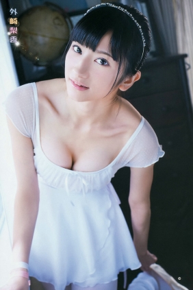 [Young Gangan] 2014 No.03 松井玲奈 外崎梨香 大貫彩香 [24P]