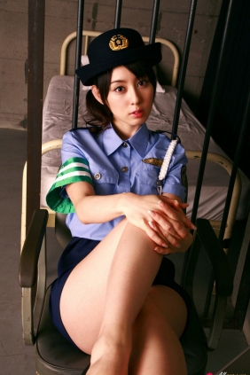 [Allgravure] 2014.11.11 Rina Akiyama - Miss Officer [18P]